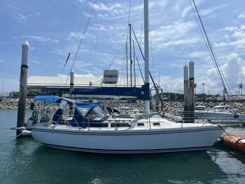 thumb_094080-catalina-yachts-30-mkii