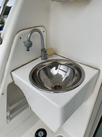 thumb_094088-nissan-sunfisher-27fb