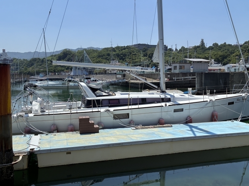 banner_094161-beneteau-sense-50