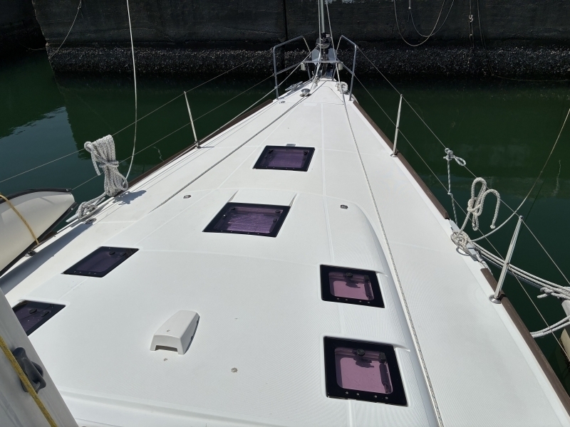 banner_094161-beneteau-sense-50