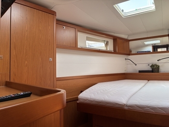 thumb_094161-beneteau-sense-50