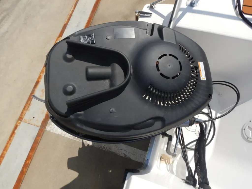 banner_094168-yamaha-f-a-s-t-23
