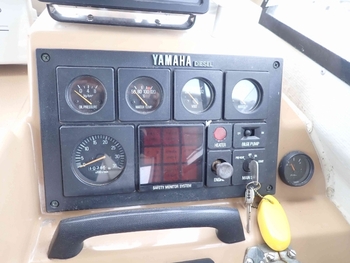 thumb_094187-yamaha-dx-36