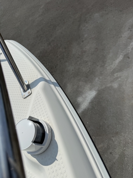 banner_094238-yamaha-fw-23-cuddy