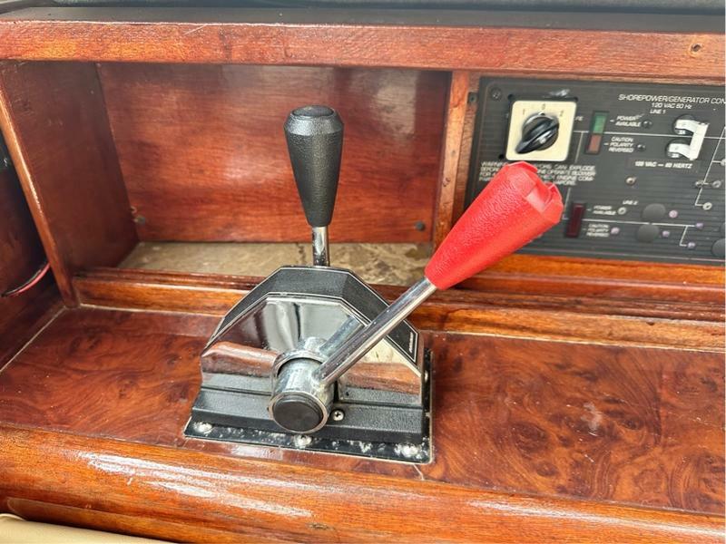 banner_094261-bayliner-25