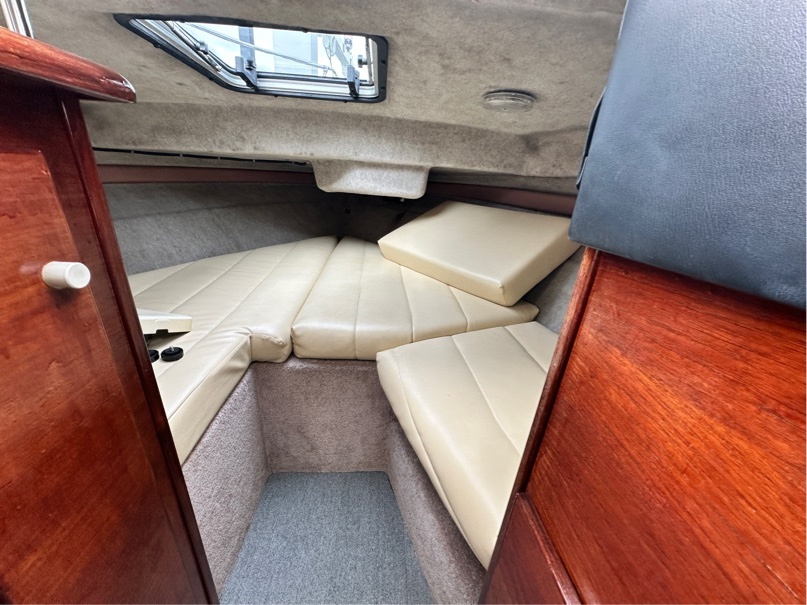 banner_094261-bayliner-25
