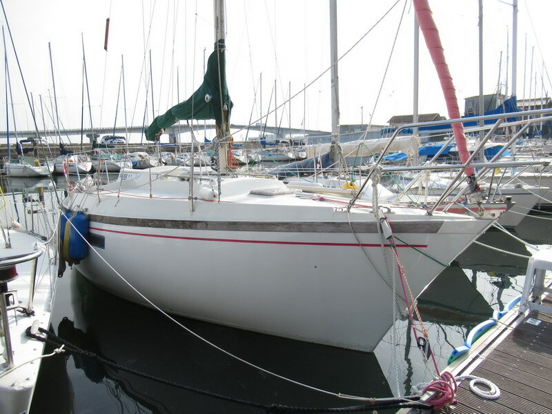 banner_094331-dufour-yachts-27