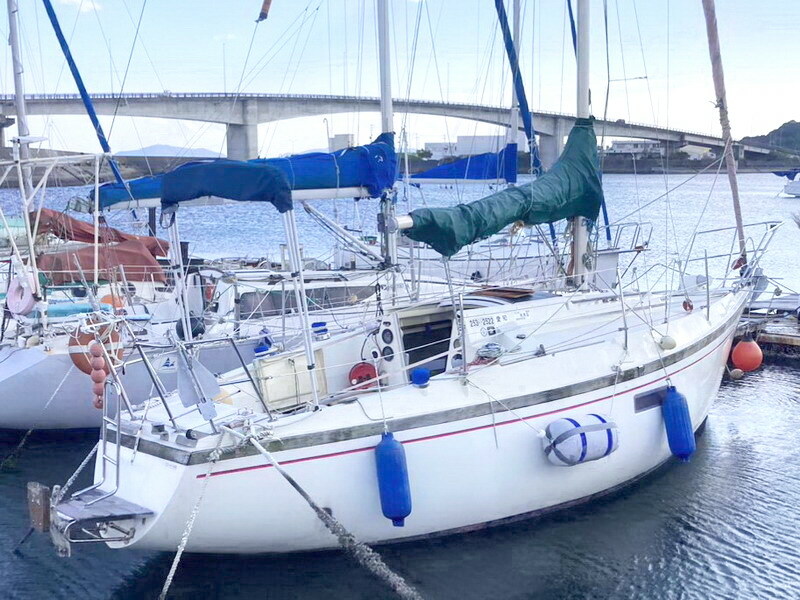 banner_094331-dufour-yachts-27