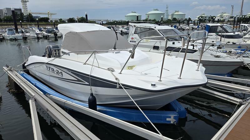 banner_094383-yamaha-yfr-24