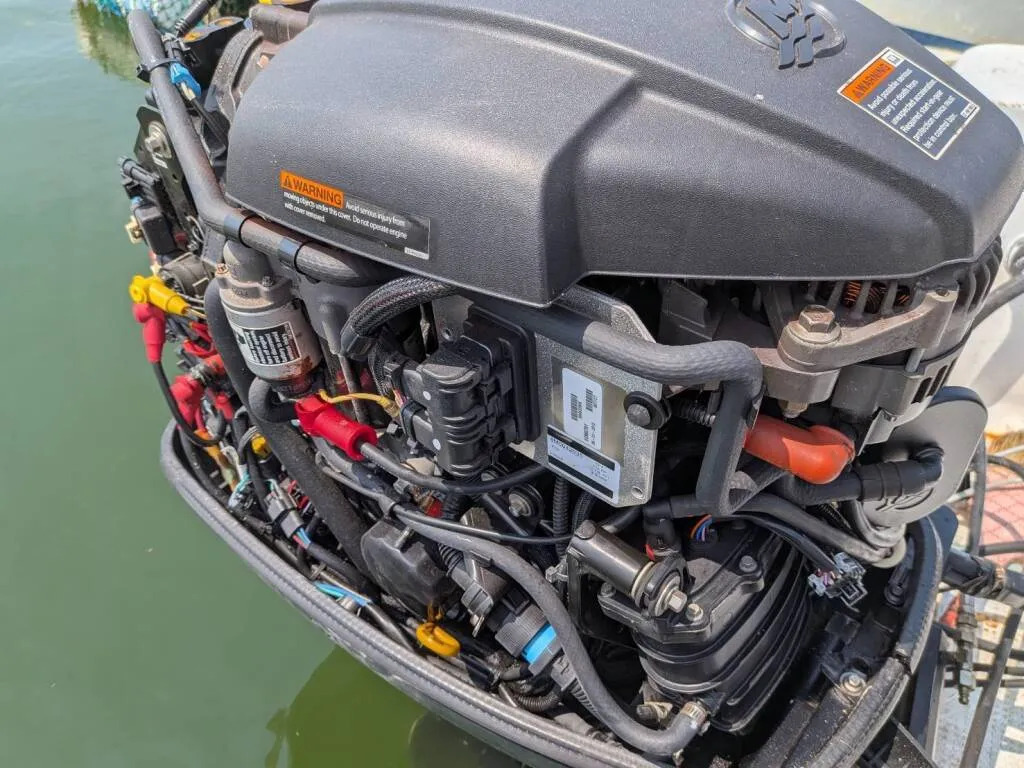 banner_094416-yamaha-uf-23