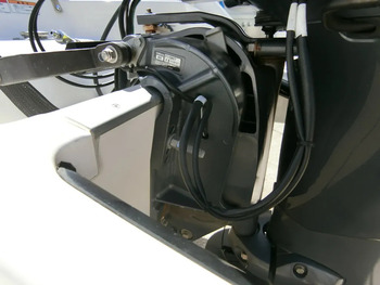 thumb_094418-yamaha-sr-x
