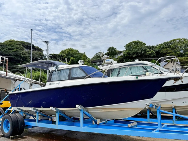 medium_094432-toyota-ponam-26