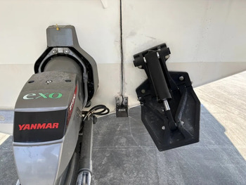 thumb_094433-toyota-ponam-31