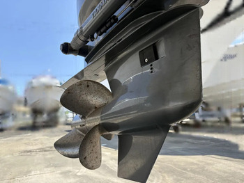 thumb_094433-toyota-ponam-31