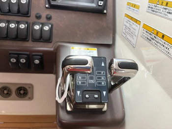 thumb_094433-toyota-ponam-31