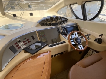 thumb_094429-azimut-yachts-50