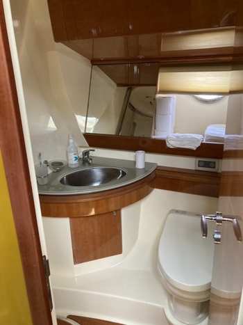 thumb_094429-azimut-yachts-50
