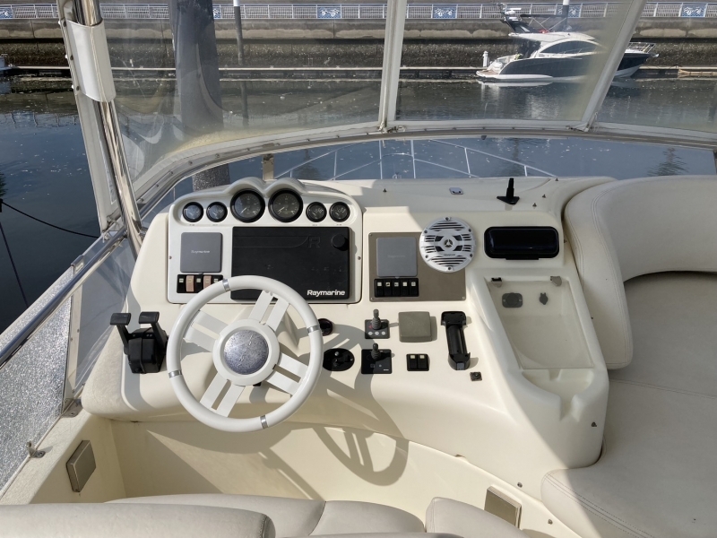 banner_094429-azimut-yachts-50