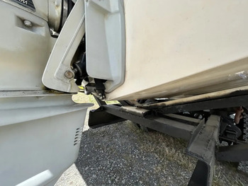 thumb_094493-nissan-ps-780