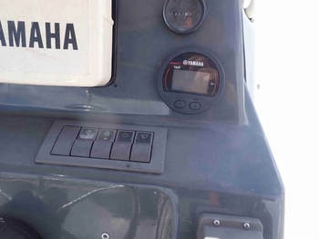 thumb_094510-yamaha-uf-21-cuddy