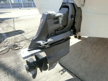 thumb_094538-nissan-wing-fisher-28