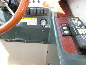 thumb_094538-nissan-wing-fisher-28