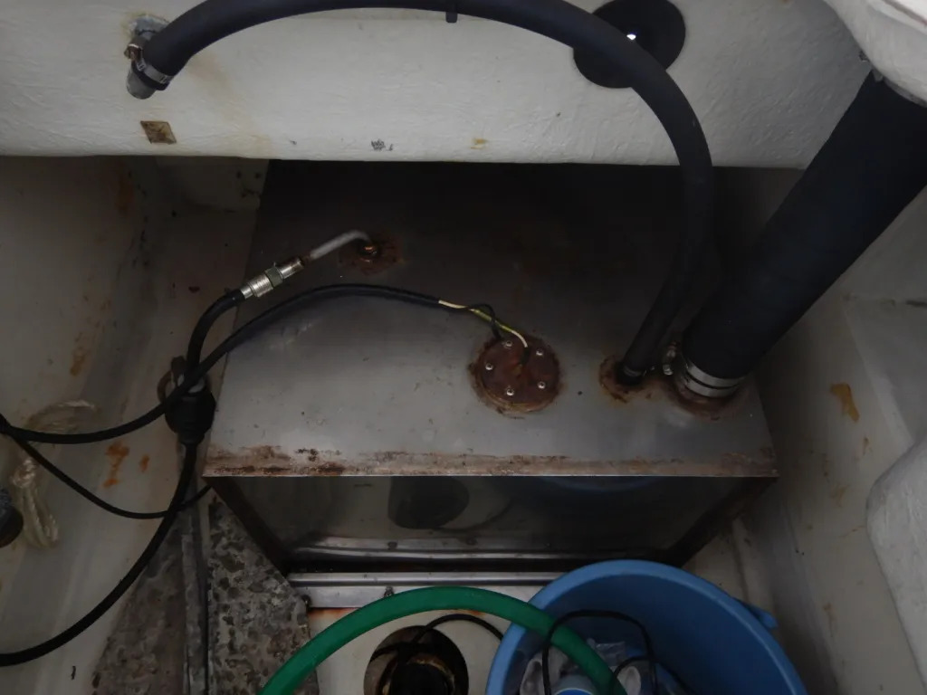 banner_094537-suzuki-f230