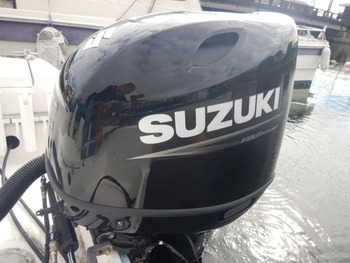 thumb_094537-suzuki-f230