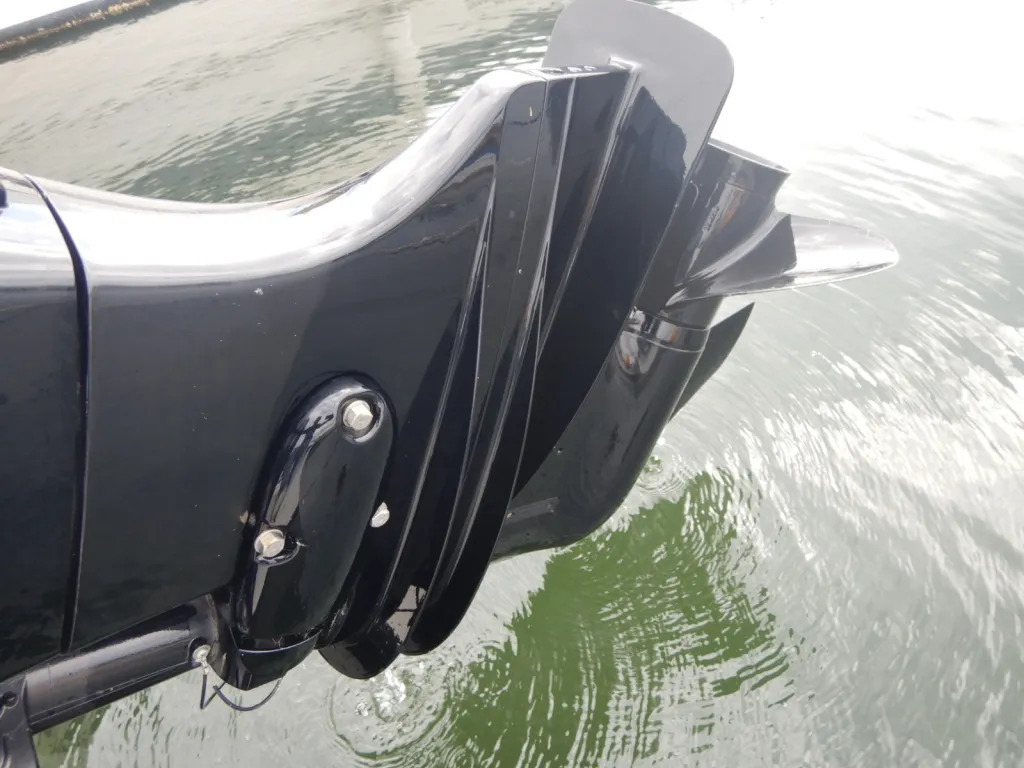 banner_094537-suzuki-f230