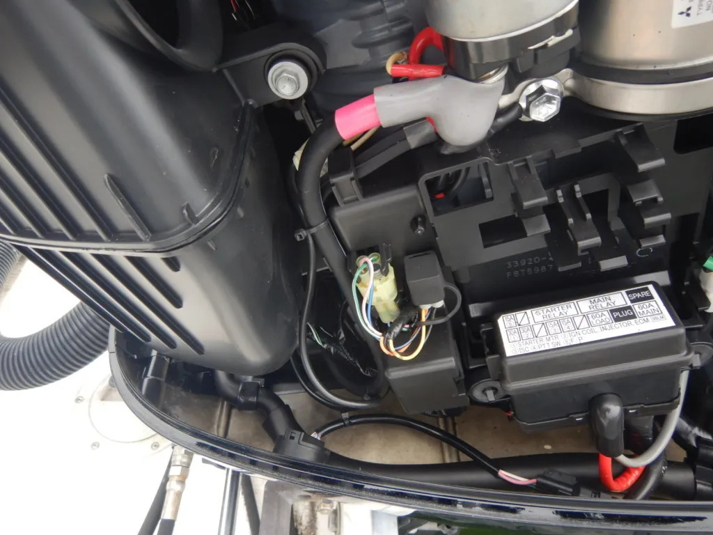banner_094537-suzuki-f230
