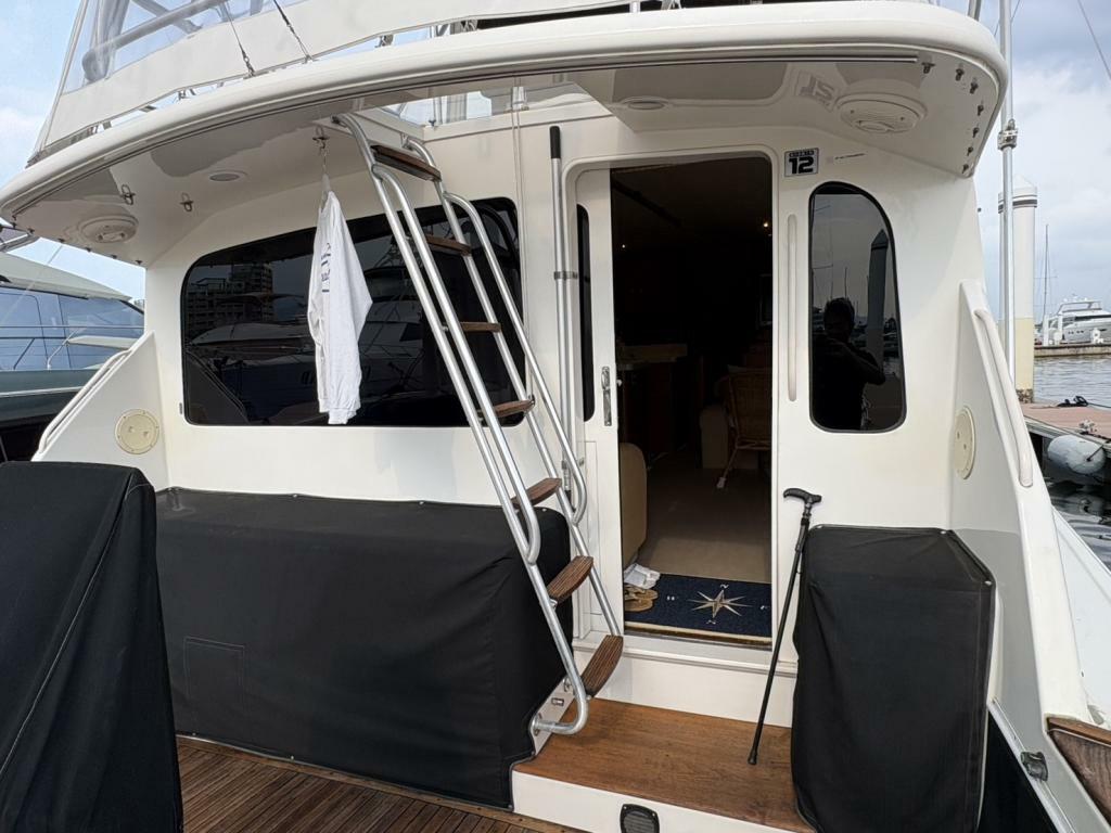 banner_094552-ocean-yachts-48-super-sport