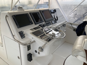 thumb_094612-cabo-43-flybridge