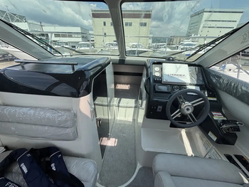 thumb_094668-toyota-ponam-28v
