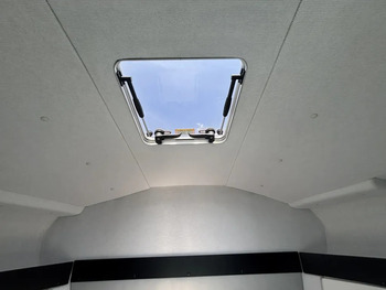 thumb_094668-toyota-ponam-28v