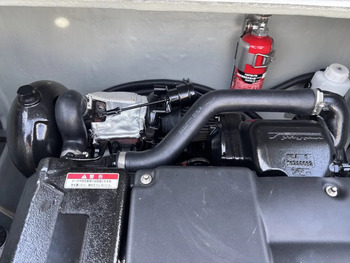 thumb_094668-toyota-ponam-28v