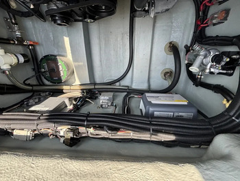 thumb_094668-toyota-ponam-28v