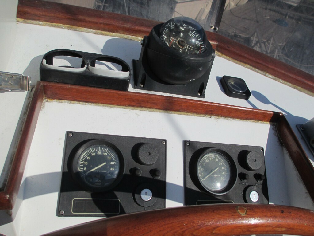 banner_094666-island-gypsy-36