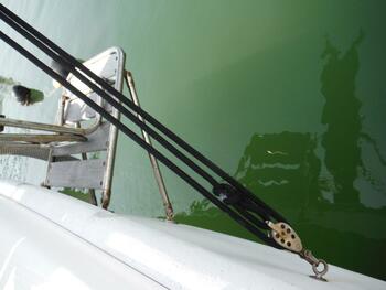 thumb_094705-yamaha-fg-36