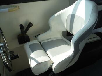 thumb_094705-yamaha-fg-36
