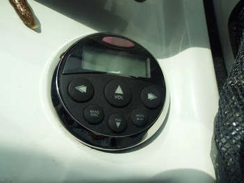 thumb_094720-yamaha-fr-32