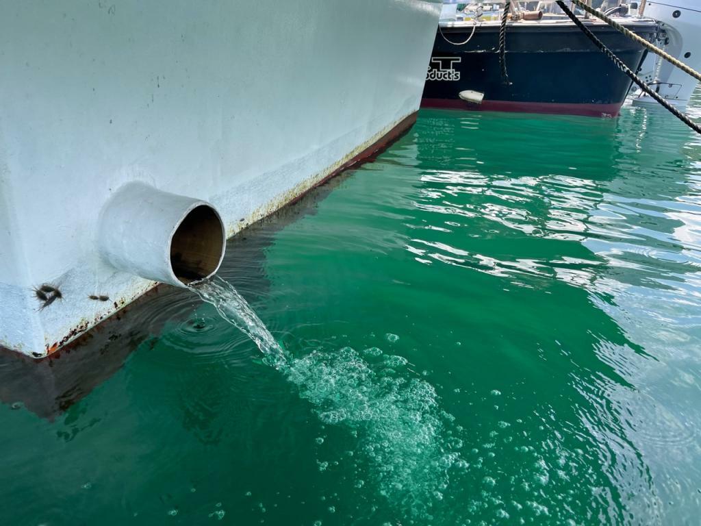 banner_094727-fujita-shipyard-fishing-vessel