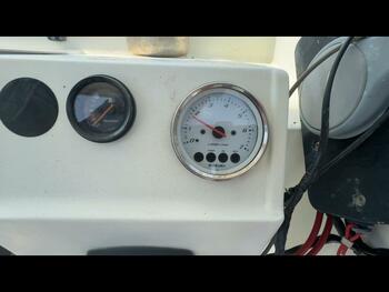thumb_094790-suzuki-f230