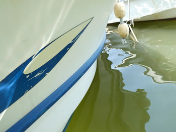 thumb_094805-yanmar-de28