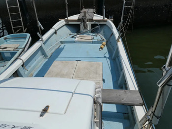 thumb_094805-yanmar-de28