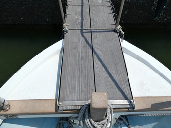 thumb_094805-yanmar-de28