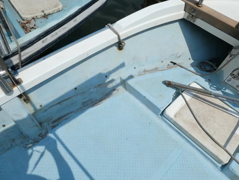 thumb_094805-yanmar-de28