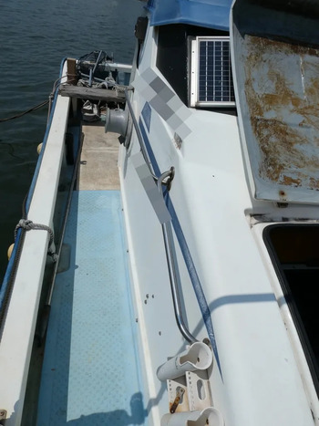 thumb_094805-yanmar-de28