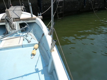 thumb_094805-yanmar-de28