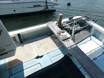 thumb_094805-yanmar-de28