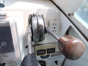 thumb_094805-yanmar-de28